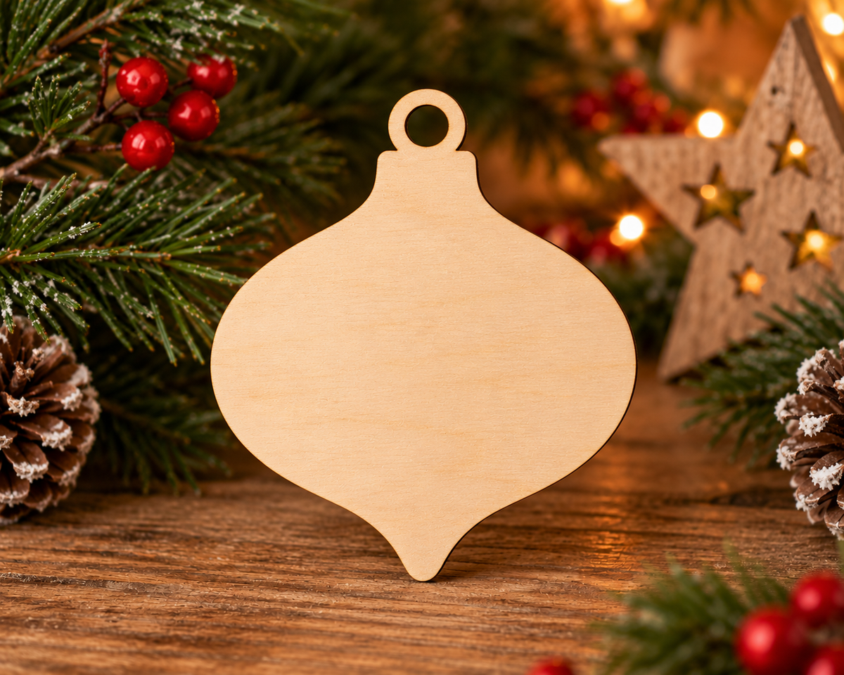 Wooden Onion Christmas Bauble – Optional Decorative Frame